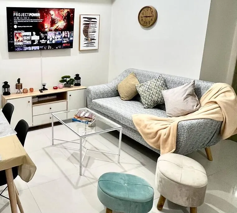 2Br Condo Unit With Washer, Inet, Desk Space, Ground Floor Davao City